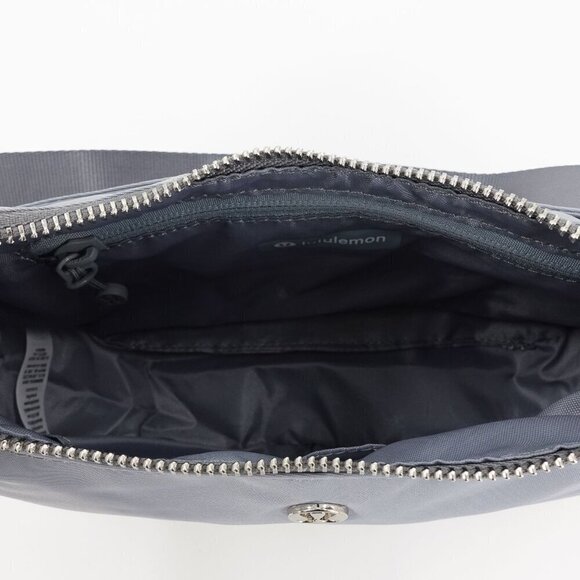 Lululemon Mini Shoulder Bag 4L Silver Droplet OS - Picture 9 of 13